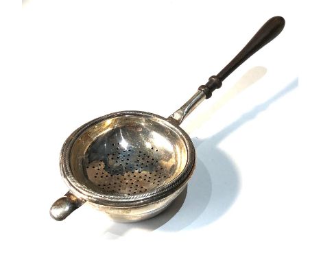 Vintage  silver tea strainer and bowl Birmingham silver hallmarks measures approx 21cm longbowl dia 6.8cm 