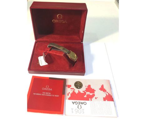 Boxed vintage ladies omega de ville quartz cal 1387 watch is in working order but no warranty is given 