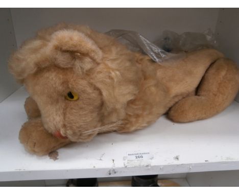 vintage lion pyjama case