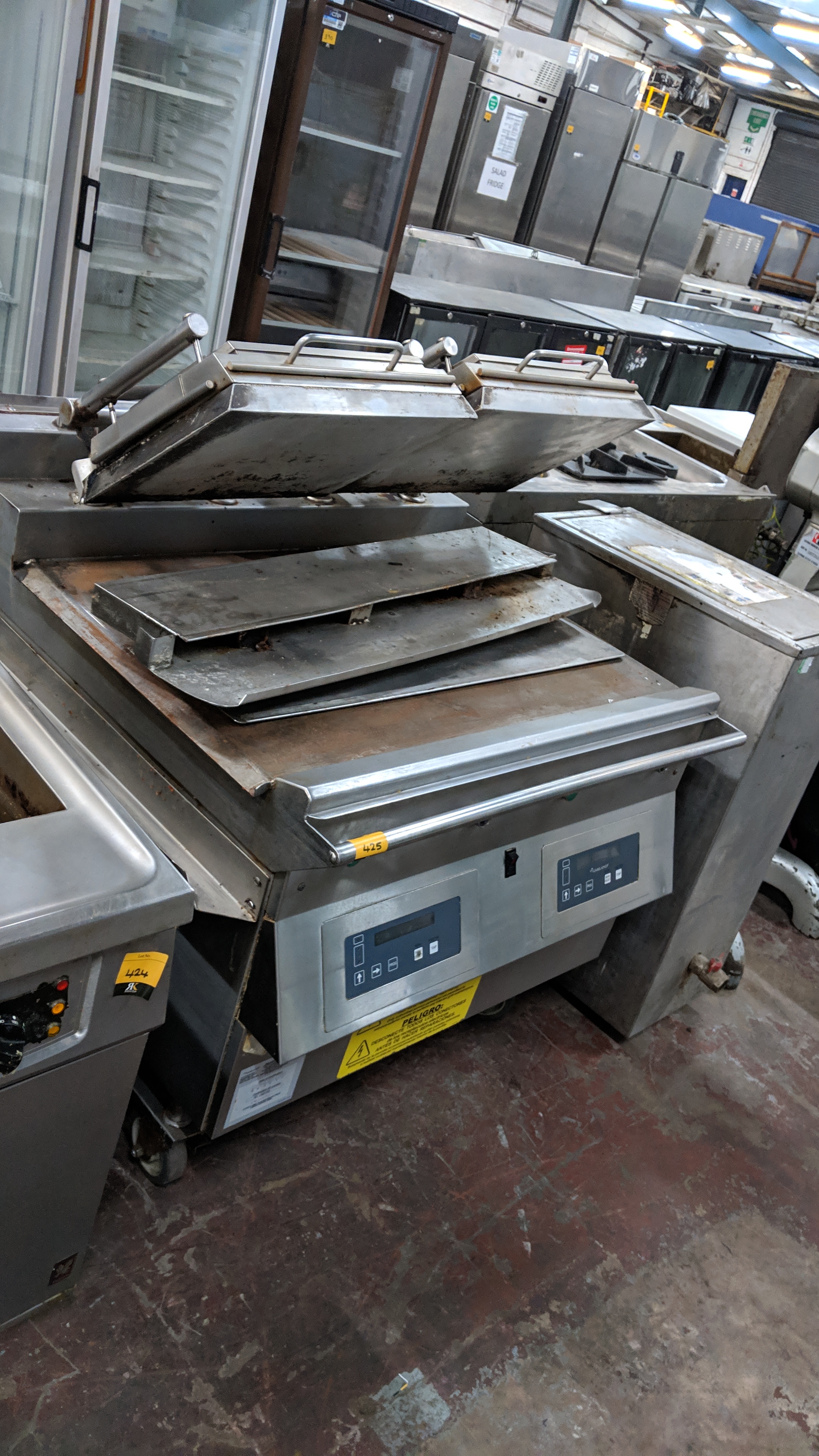 ExMcDonalds Garland mobile twin contact grill system with modern