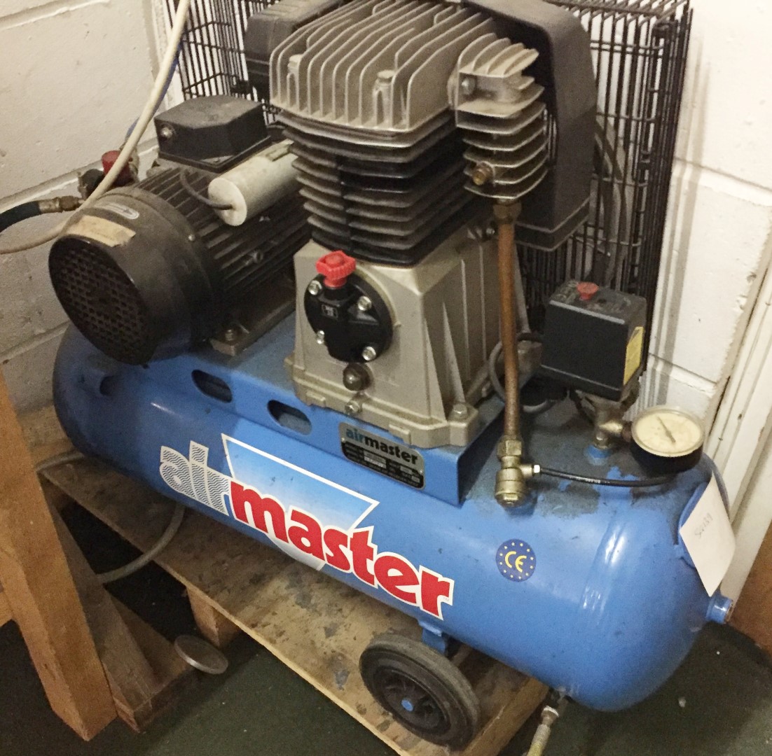 1 x Air Master AM 15/60 Air Compressor 150 PSI 240v CL255 Ref