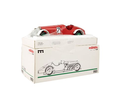 MÄRKLIN Rennwagen 1103, rot lackierte Blechausführung, Uhrwerkmotor, Startnr. 7, Fkt. nicht geprüft. Orig.-Karton, Schlüssel 