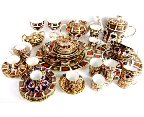 Crown Derby Imari Ware, a collection to include 1128 oval teapot H18.5cm, 1125 teapot, H15cm, two Cigar pattern oval dishes, 