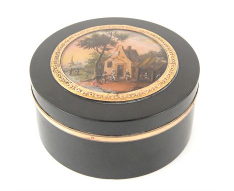 Late 18th early 19th tortoiseshell snuff box, the cover with painted roundel showing figures outside a tavern within a gold c
