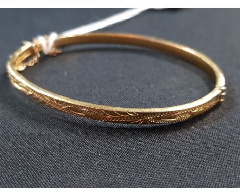 GOLD COLOURED HINGES BANGLE
