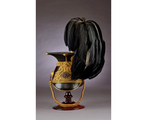 Militaria Ausland - Großbritannien : Britische Ulanen Tschapka für Offiziere der der Britischen 9h Queen's Royal Lancers.Schw