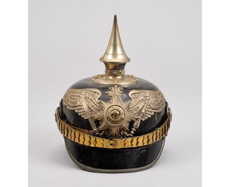 Militaria Deutschland - Preussen : Offiziershelm des Garde - Füsilier - Regiments und Garde - Grenadier - Rgt. zu Fuß.Ledergl