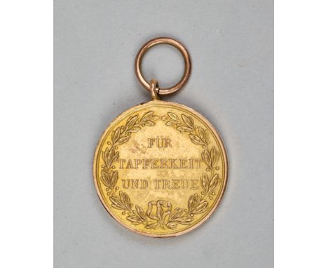 Orden &amp; Ehrenzeichen Deutschland - Württemberg : Goldene Militärverdienstmedaille mit dem Bild König Wilhelm II., 1892-19