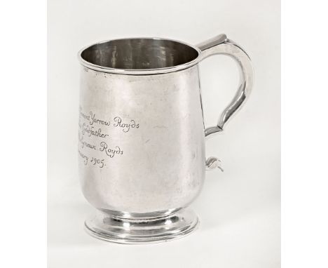 A George I Exeter silver tankard, date letter B 1726, makers mark IB possibly John Burdon, with scratch marks to the base PP 