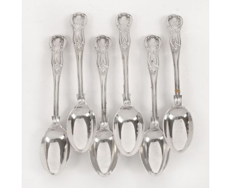 A set of six Victorian silver teaspoons, Kings pattern engraved with initial London hallmarks for 1899 and 1900, maker Willia