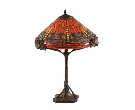 A Tiffany style lamp and shade, with glass shade with yellow dragonflies.  Height +/- 61 cm.   CONDITION REPORT:  The lamp is