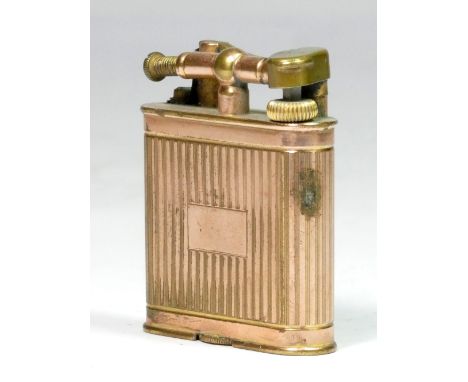 Dunhill, a vintage gold plated lifting arm petrol lighter, dated 1925, with engine turned decoration, U.S. Patent 1022140, En