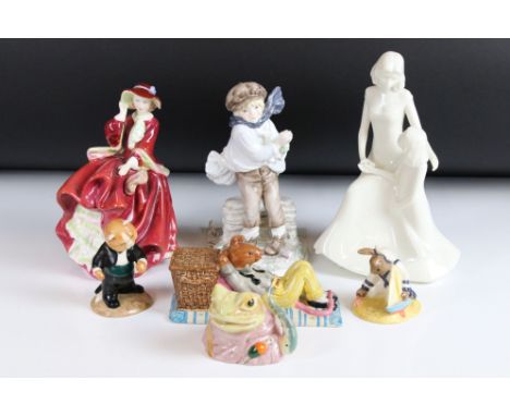 Royal Doulton, Royal Worcester &amp; Beswick / Coalport figures, to include Jeremy Fisher jug etc 