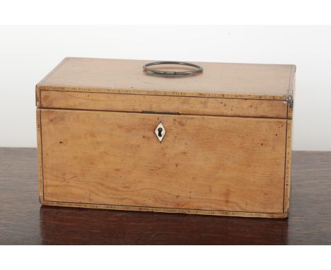A GEORGE III SATINWOOD TEA CADDY inlaid with stringings and bandings and with oval handle to lid, 15cm high x 30cm wide x 15c