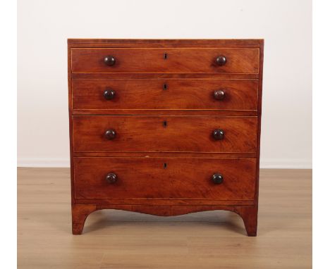 A SMALL GEORGE III MAHOGANY CHEST OF DRAWERS with caddy top, fitted four long graduated drawers with knob handles, on bracket
