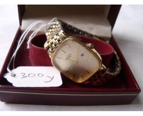 Gents Rotary gilt wrist watch – boxed    