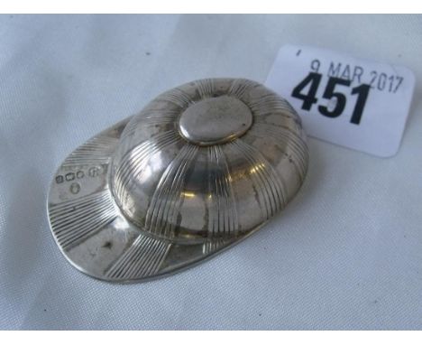 Jockey cap caddy spoon Sheff 1953 by TB & S   