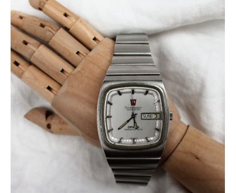 A Gentleman's Omega Constellation chronometer, Megasonic 720Hz stainless steel wristwatch, the silvered dial with batons, day
