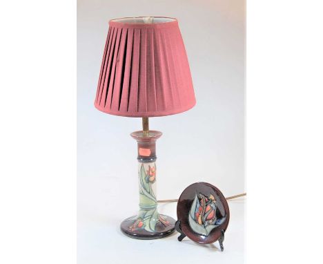 A contemporary Moorcroft table lamp with pleated silk shade, gross height 43cm, together with matching Moorcroft pin tray (2)