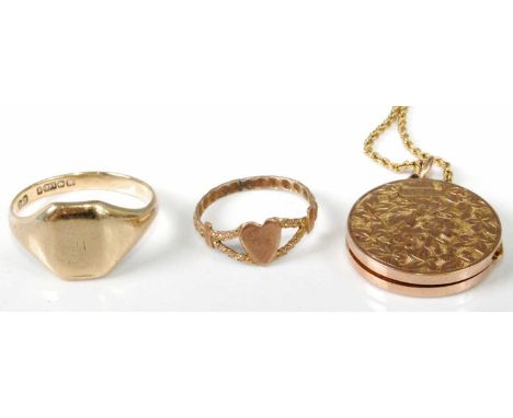 A gent's 9ct gold signet ring, size T; together with a lady's 9ct gold 'love' ring, size K/L; and a 9ct gold picture locket w