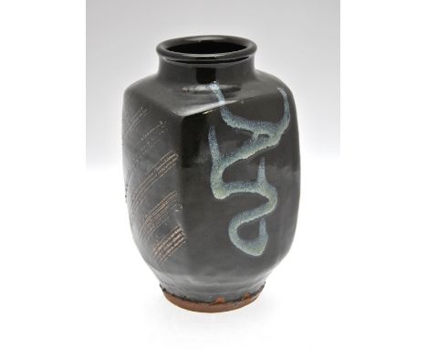 Shigeyoshi Ichino, Leach Pottery, b. 1942 - a large vase of square form, bears personal and factory impressed marks and Godde