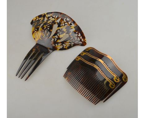 A set of three graduated tortoiseshell haircombs each having 9ct yellow gold Art Nouveau style decoration, 11.5 cm - 9.5 cm w