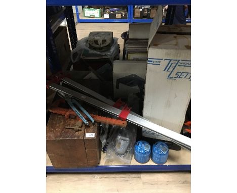 A LARGE LOT OF TOOLS INCLUDING CLAMPS