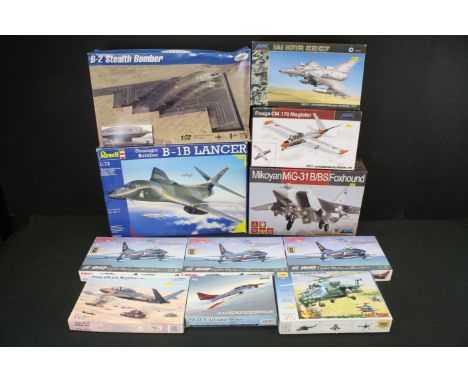 11 Boxed Plastic model kits to include 3 x Meng 1/72 DS004 Light Fighter Bomber kits, 3 x AMK 1/48 kits (88004 Fouga CM.170 M