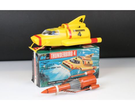 Boxed JA Rosenthal Thunderbirds Thunderbird 4 battery operated plastci scale model plus a Rosenthal Thunderbird 3 plastic fig