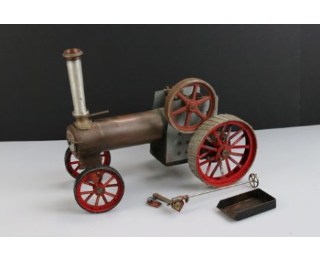 Scratch built Steam Traction engine, showing play wear &amp; loose parts, approx length 15" 