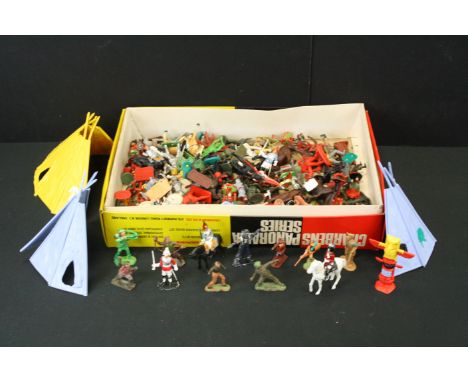 Collection of plastic figures to include Britains, Crescent, Cherilea, Lone Star, etc, featuring cowboys &amp; Indians, soldi