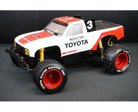 Tamiya 1/10 R/C Toyota Monster Racer 4WD Off Road Racer radio control car 