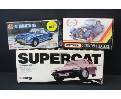 Boxed Corgi Supercat R/C Jaguar XJS-H.E. M5720 (tatty box), plus 2 x boxed &amp; unbuilt plastic model kits to include Airfix