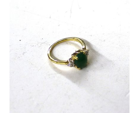 A Sterling silver and 14ct gold overlaid green jade and Cambodian Ziron set ring 