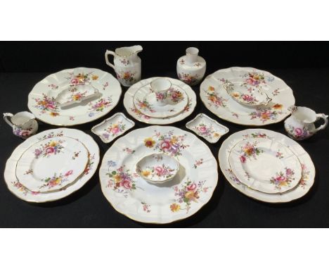 Royal Crown Derby Posies Ware - three dinner plates, dessert plates adn side plates;  three graduated jugs, vase and trinket 