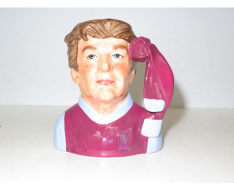 Royal Doulton D6931 Football supporters character jug Aston villa