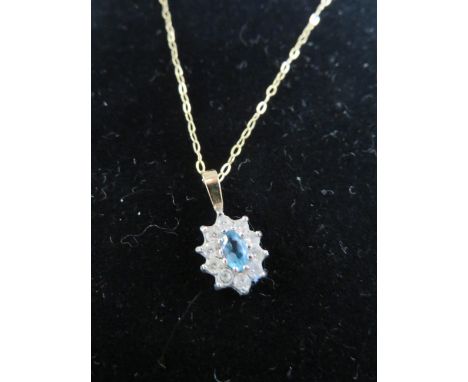 9ct Gold chain &amp; pendant 