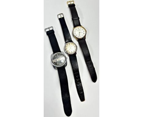 Omega: A gentleman’s vintage stainless steel cased Seamaster De Ville wristwatch, with silvered dial, baton markers and date 
