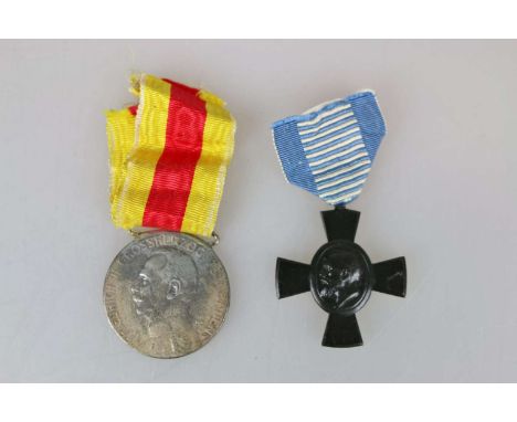 Orden Kaiserreich: Bayern König-Ludwig-Kreuz 1916 am Band und Baden Silberne Verdienstmedaille am Band.