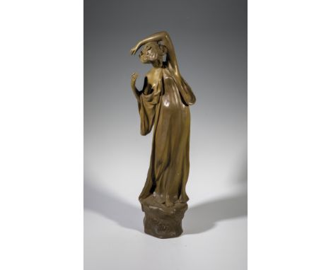 ''Comédie'' E. Tell (Entwurf), Friedrich Goldscheider, Wien, um 1901 Terrakotta, farbig staffiert. Firmenmarke Sculpture, E. 