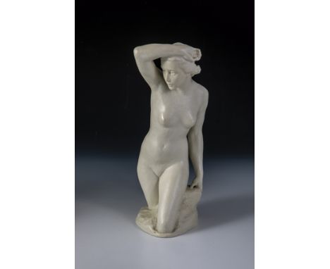 ''Ausschauende'' (Torso) R. Kaesbach (Entwurf), Rosenthal, 1936 Biskuit. Bez.: R. KAESBACH (geritzt). Grüner Manufakturstempe