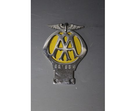 A VINTAGE 1930S/40S AUTOMOBILE ASSOCIATION CHROME BADGE