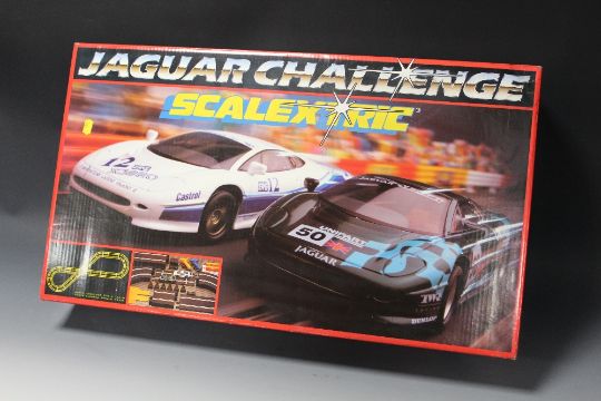 scalextric jaguar challenge