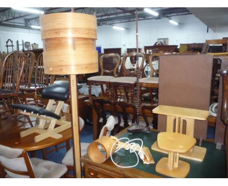 A MODERN WOODEN STANDARD LAMP WITH SHADE, similar wall light, stool and two stands (5)