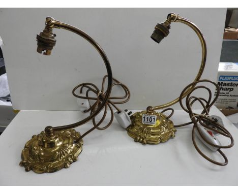 2x Wall Mounted Light Fittings 