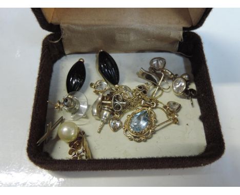 Earrings, Jewellery - Some Gold 