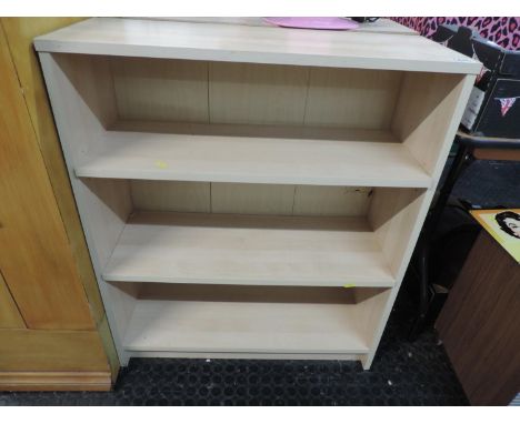 Modern Light Wood Bookshelves 