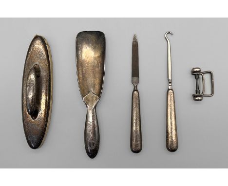 Durieux, Tilla. Toilettenartikel der Schauspielerin. Ensemble aus 5 Instrumenten von Tiffany &amp; Co. 925er Sterlingsilber, 