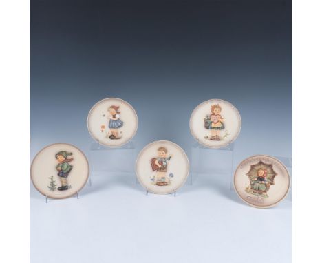 Hand painted porcelain set of Special Edition plates for members of the Goebel Collectors Club. The set features Valentine Jo