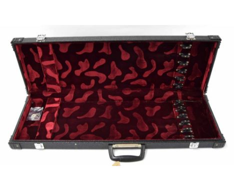 Good twelve division plush lined bow case